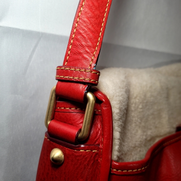 Dooney & Bourke Red Florentine Ivory Sherpa Crossbody Shoulder Saddle Bag - Picture 5 of 16